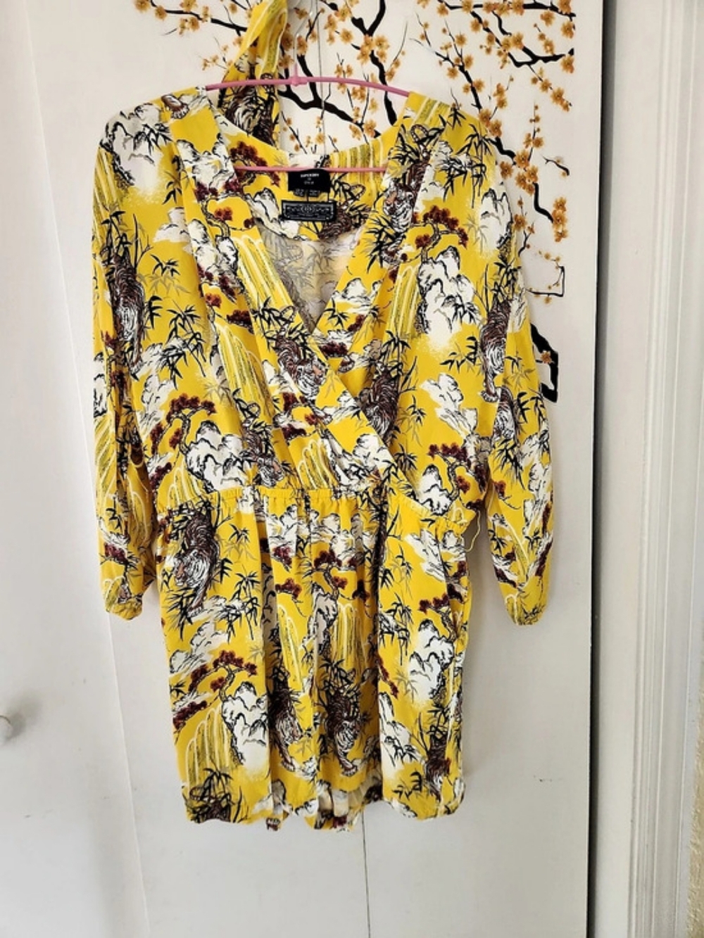 Superdry Kimono Playsuit Floral Playsuit Yellow & White Size 8